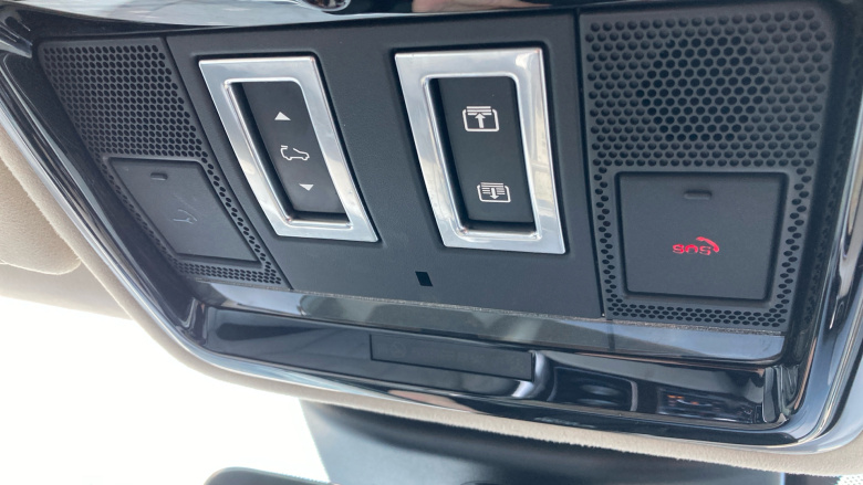 Land Rover Range Rover Sport 2.0 P400e Autobiography Dynamic 5dr Auto Estate